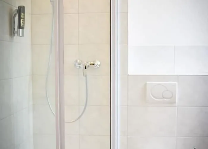 Am Landeshaus 비스바덴